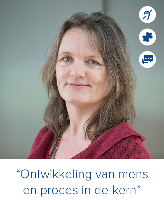 portret marijke jansma met de quote ontwikkeling van mens en proces in de kern portret marijke jansma met de quote ontwikkeling van mens en proces in de kern